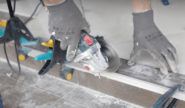 Резка керамогранита болгаркой: как отпилить без сколов Резка керамогранита болгаркой: как отпилить без сколов