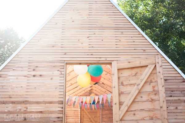 Красивые и эффективные теплицы на участке
Красивые и эффективные теплицы на участке