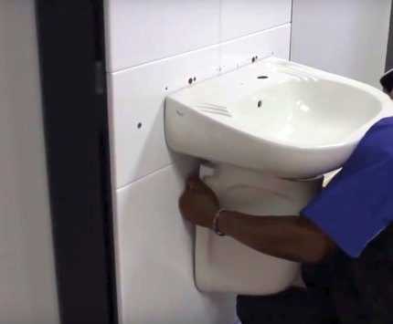 Раковина для ванной с пьедесталом: технология установки и подключения Раковина для ванной с пьедесталом: технология установки и подключения