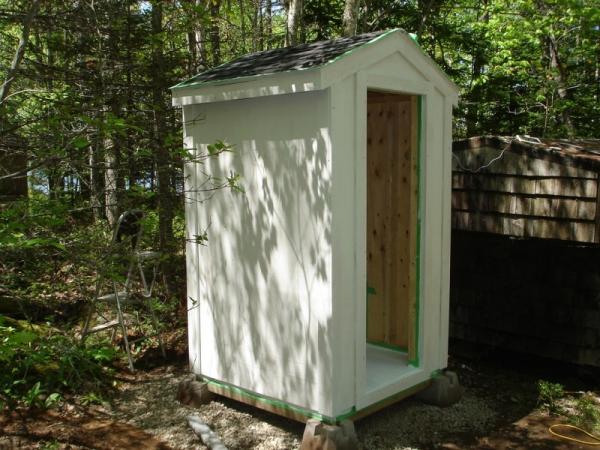 Как построить деревянный туалет на даче Как построить деревянный туалет на даче