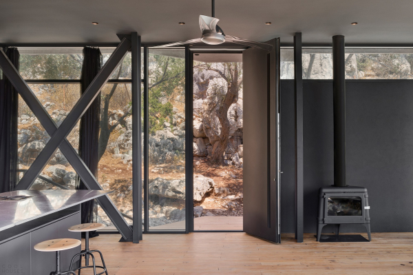 Дом в стиле минимализма и устойчивого развития Дом в стиле минимализма и устойчивого развития