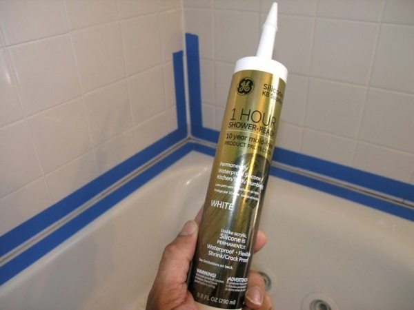 Как и чем удалить старый герметик и нанести новый Как и чем удалить старый герметик и нанести новый