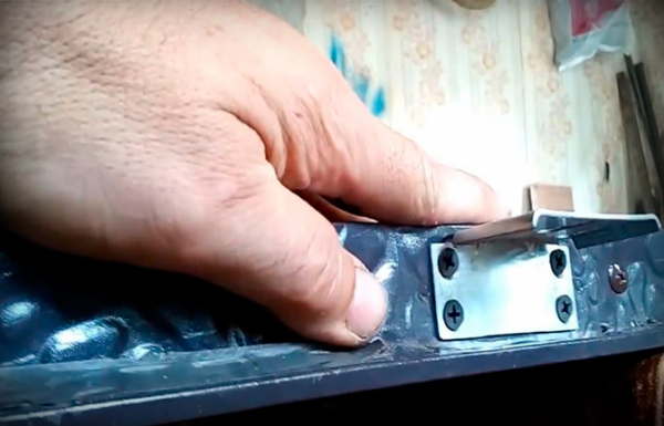 Как утеплить входную железную дверь: материалы, пошаговая инструкция Как утеплить входную железную дверь: материалы, пошаговая инструкция