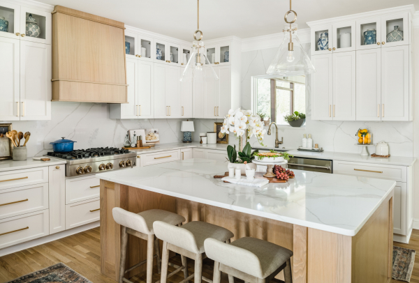 
						10 причин почему стоит доверить создание интерьера дизайнеру                    