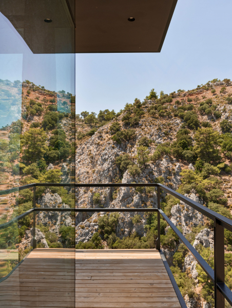 Дом в стиле минимализма и устойчивого развития Дом в стиле минимализма и устойчивого развития