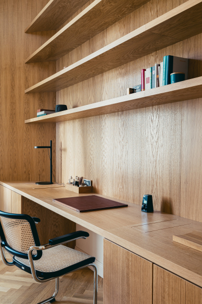 Интерьер квартиры с креативными дизайнерскими решениями