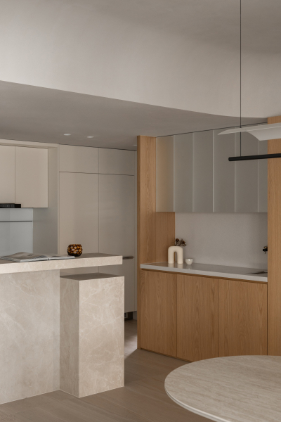 Квартира с плавным изогнутым дизайном