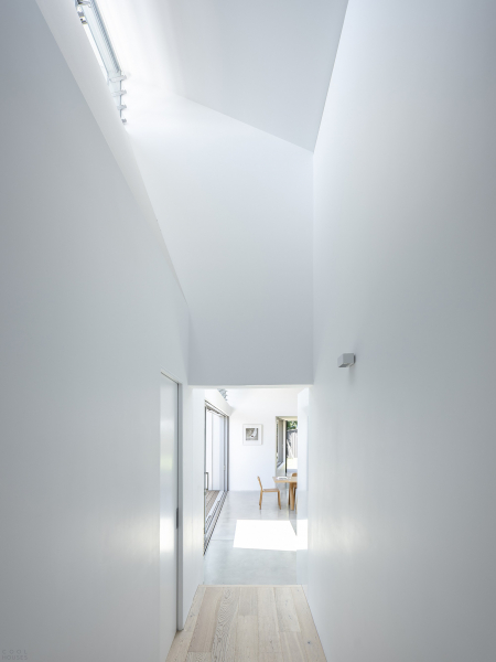 Семейный дом с инновационной пространственной конфигурацией Семейный дом с инновационной пространственной конфигурацией