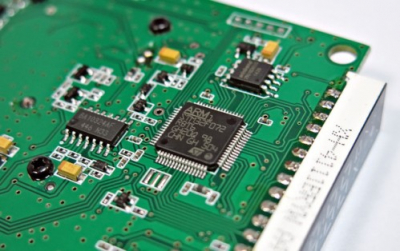 Про микроконтроллеры для начинающих - история создания, основные виды и различия Про микроконтроллеры для начинающих - история создания, основные виды и различия