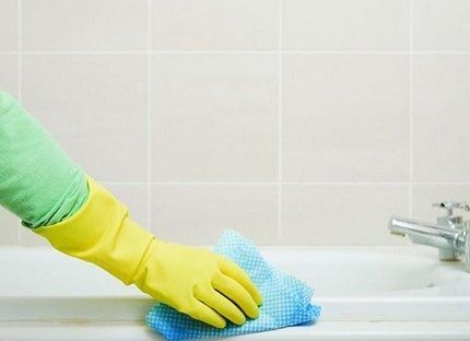 Восстановление чугунной ванны в домашних условиях: пошаговый инструктаж Восстановление чугунной ванны в домашних условиях: пошаговый инструктаж