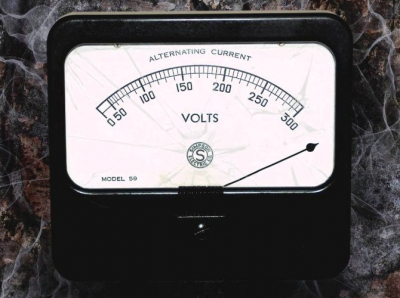 Как защитить квартиру от превышения напряжения