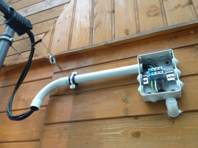 Какой кабель можно использовать на улице и как его прокладывать