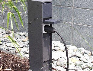 Как установить розетку на улице