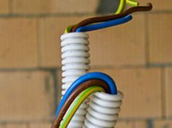 Какой способ прокладки домашней электропроводки выбрать