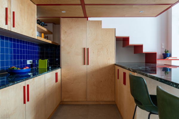 Многоуровневый лофт с индустриальной атмосферой