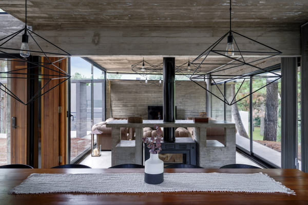 Бетонный дом в природных дюнах Бетонный дом в природных дюнах