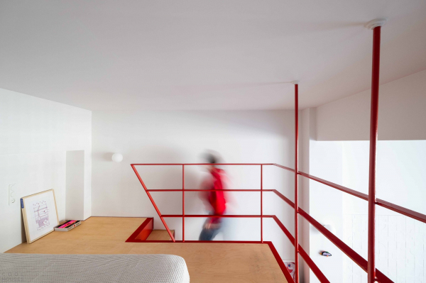 Многоуровневый лофт с индустриальной атмосферой