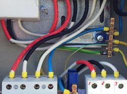 Чем опасно самостоятельное выполнение заземления в квартире (переделка TN-C в TN-C-S)