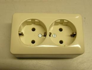 Как заменить наружную розетку на внутреннюю
